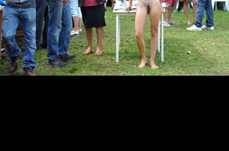 Bild 72752 von Schambereich in Kategorie Public Nude