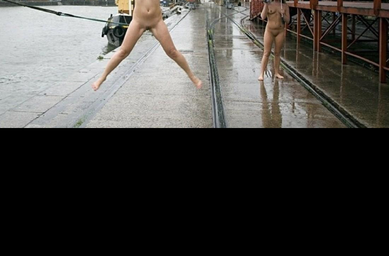 Bild 72679 von Schambereich in Kategorie Public Nude
