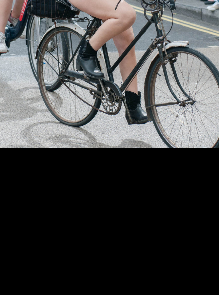 Bild 72913 von Schambereich in Kategorie Public Nude