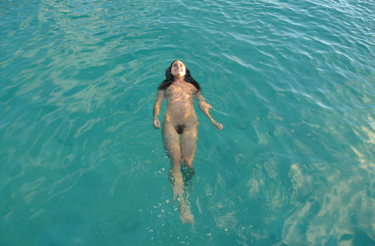 Bild 65924 von Schambereich in Kategorie Public Nude