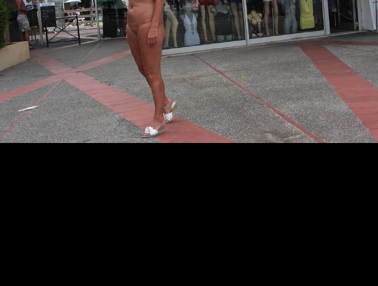 Bild 76750 von Schambereich in Kategorie Public Nude
