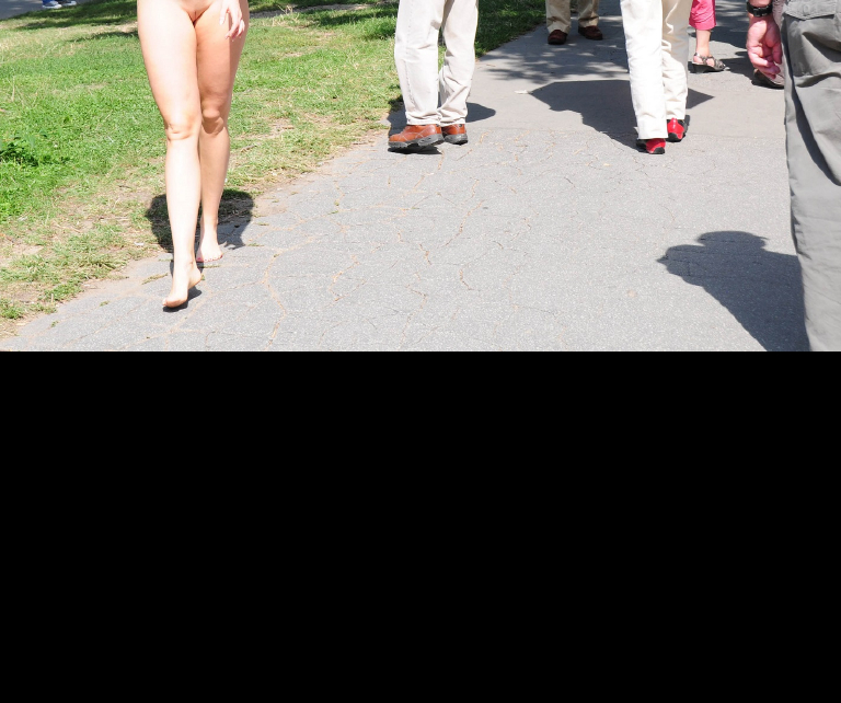Bild 74845 von Schambereich in Kategorie Public Nude