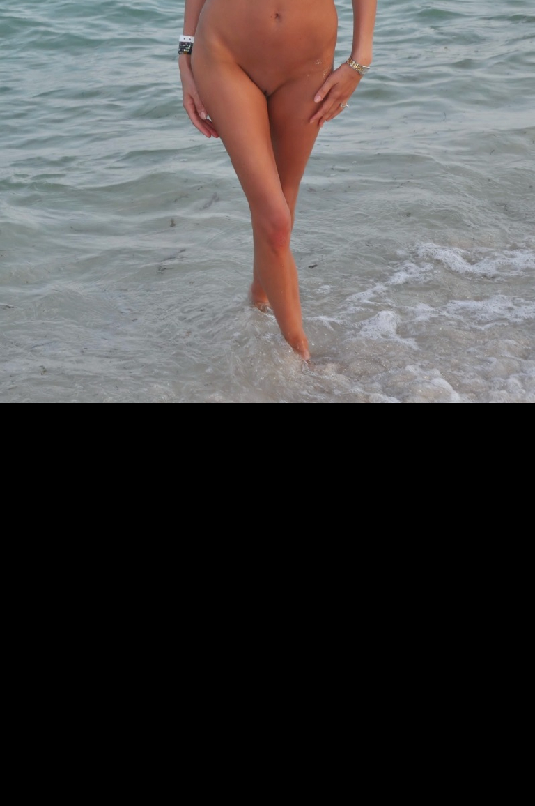 Bild 67370 von Schambereich in Kategorie Public Nude