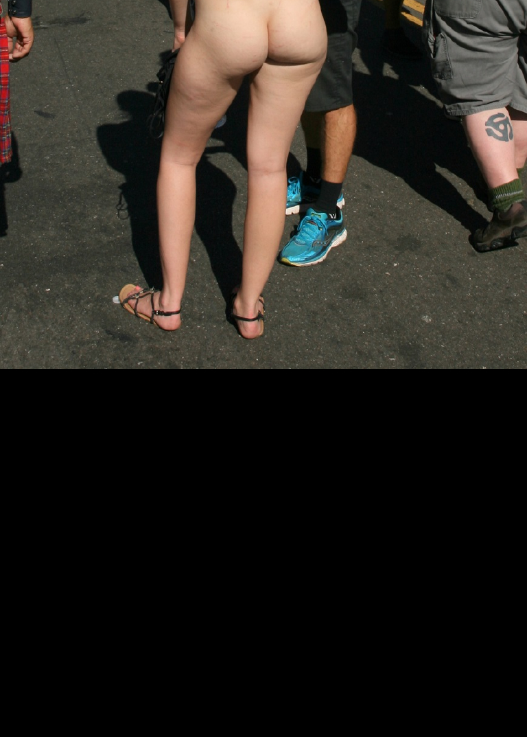 Bild 75544 von Schambereich in Kategorie Public Nude