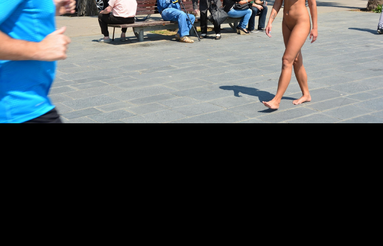 Bild 71050 von Schambereich in Kategorie Public Nude