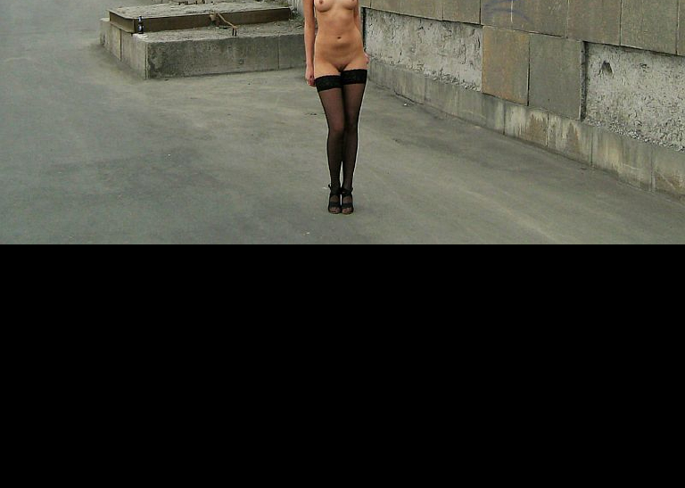 Bild 72846 von Schambereich in Kategorie Public Nude