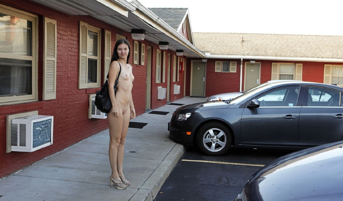 Bild 72624 von Schambereich in Kategorie Public Nude