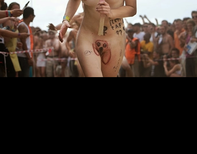Bild 72953 von Schambereich in Kategorie Public Nude