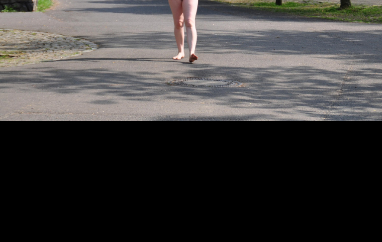 Bild 75424 von Schambereich in Kategorie Public Nude