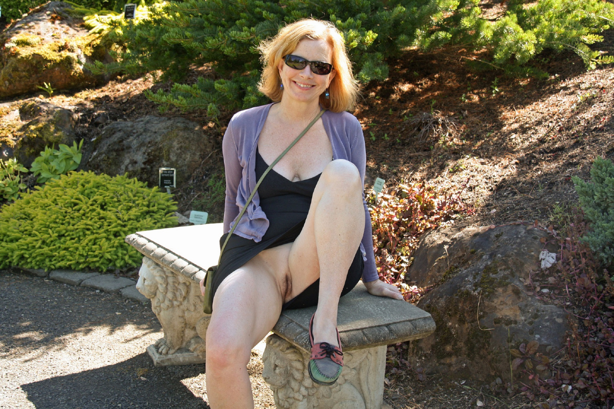 Bild 69071 von Schambereich in Kategorie Public Nude