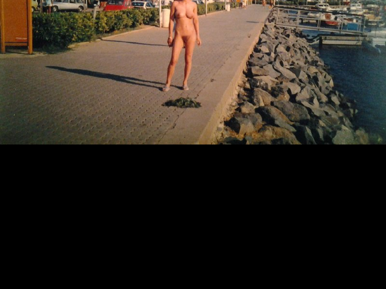 Bild 75847 von Schambereich in Kategorie Public Nude