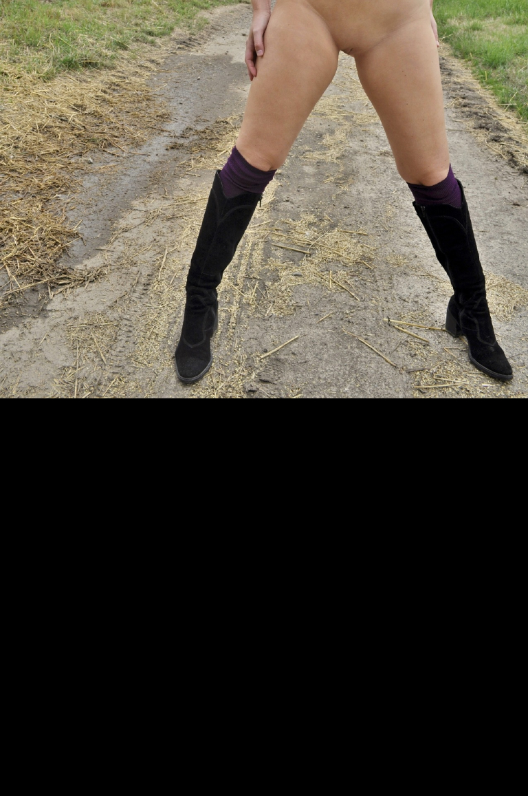Bild 69332 von Schambereich in Kategorie Public Nude