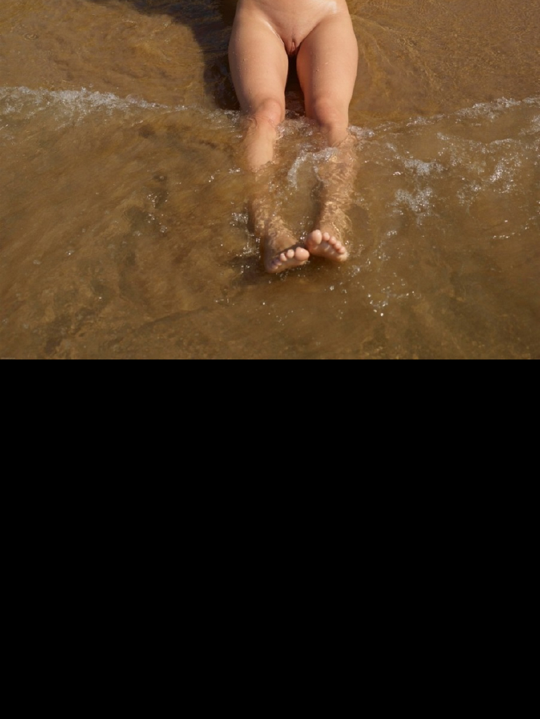 Bild 66712 von Schambereich in Kategorie Public Nude