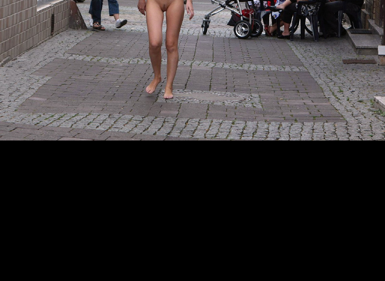 Bild 70965 von Schambereich in Kategorie Public Nude