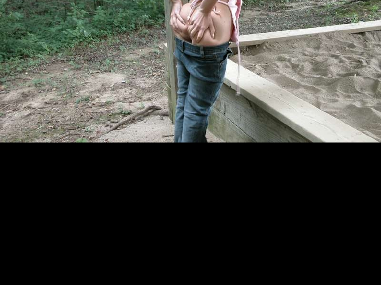 Bild 31547 von Schambereich in Kategorie Public Nude