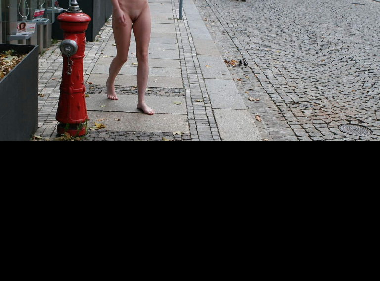 Bild 78571 von Schambereich in Kategorie Public Nude