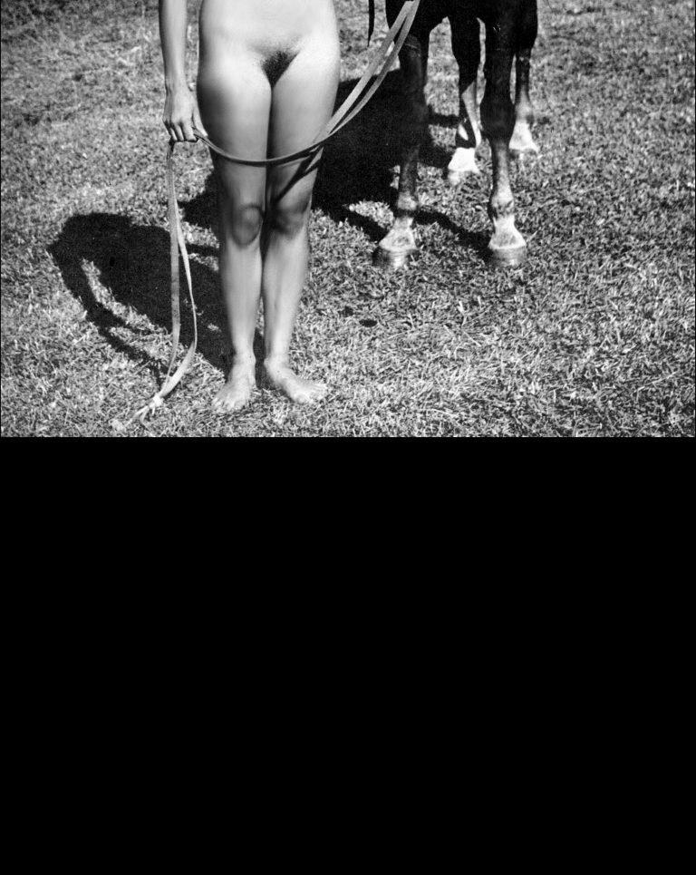 Bild 68176 von Schambereich in Kategorie Public Nude