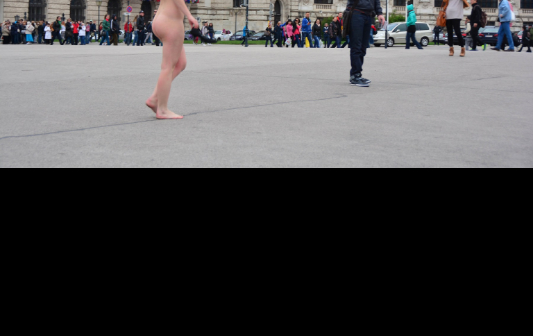 Bild 74842 von Schambereich in Kategorie Public Nude