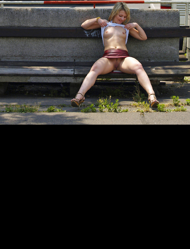 Bild 69362 von Schambereich in Kategorie Public Nude