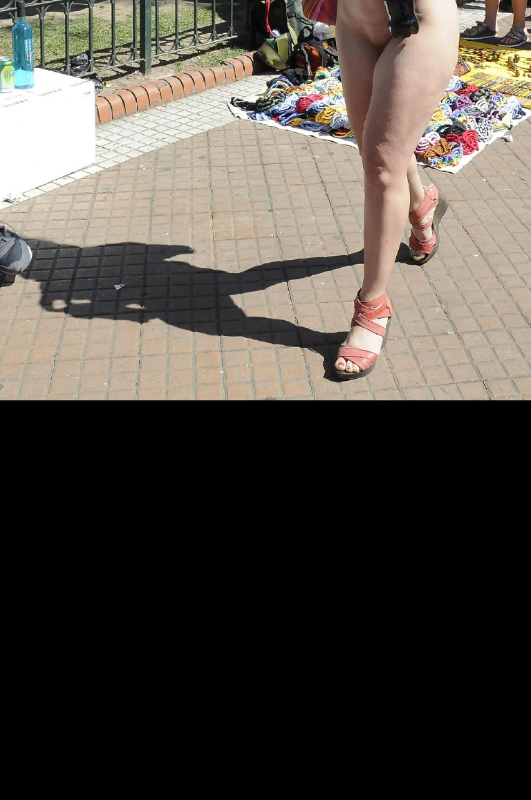 Bild 74981 von Schambereich in Kategorie Public Nude