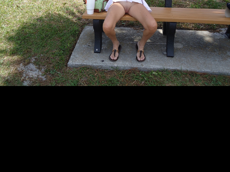 Bild 55519 von Schambereich in Kategorie Public Nude