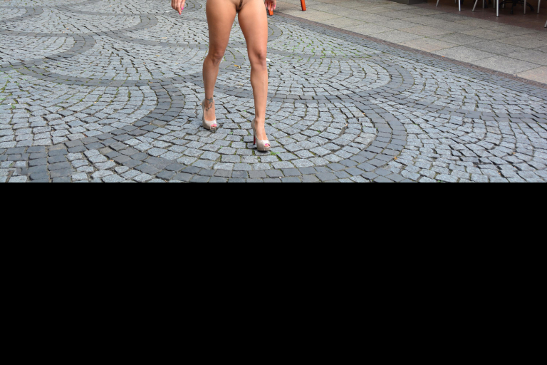 Bild 100209 von Vicco10777 in Kategorie Public Nude