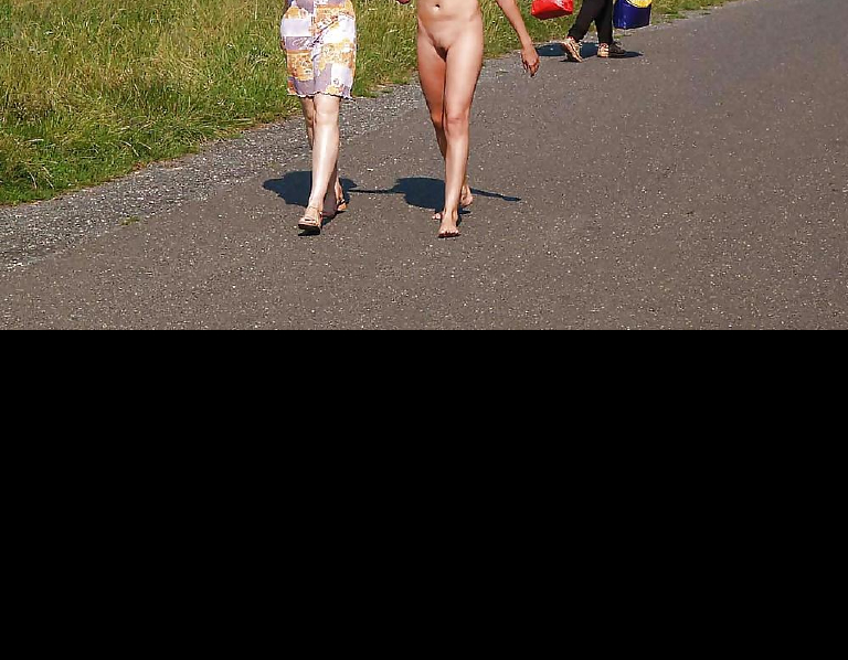 Bild 98754 von R2D2 in Kategorie Public Nude
