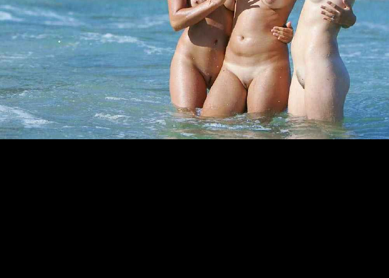 Bild 32856 von Schambereich in Kategorie Public Nude