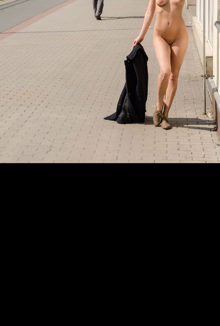 Bild 75169 von Schambereich in Kategorie Public Nude