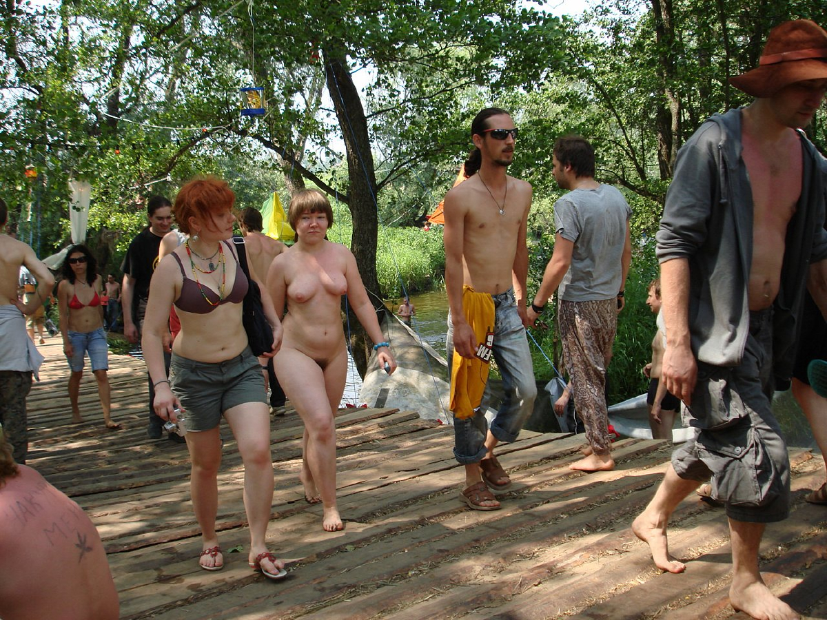 Bild 75329 von Schambereich in Kategorie Public Nude