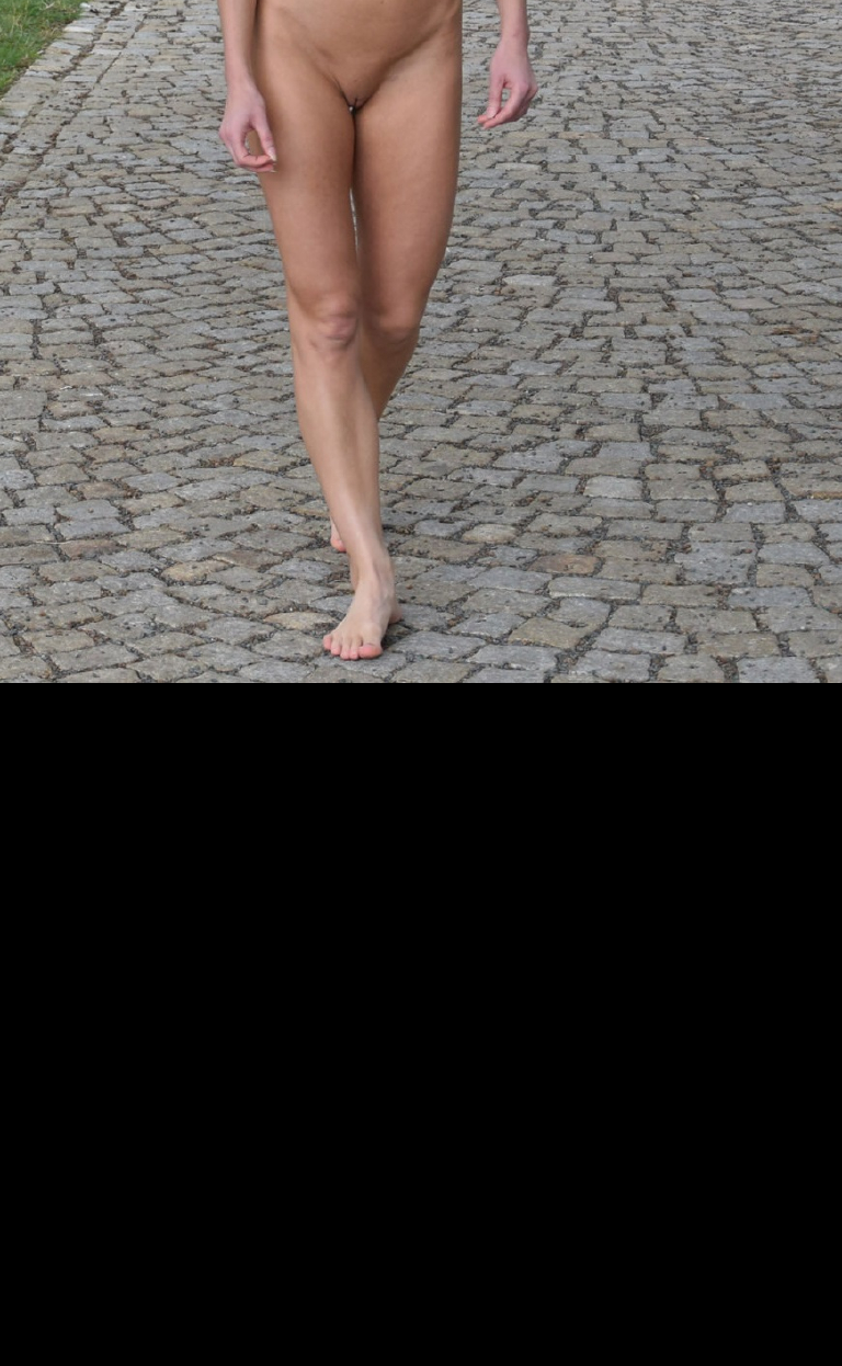Bild 76220 von Schambereich in Kategorie Public Nude