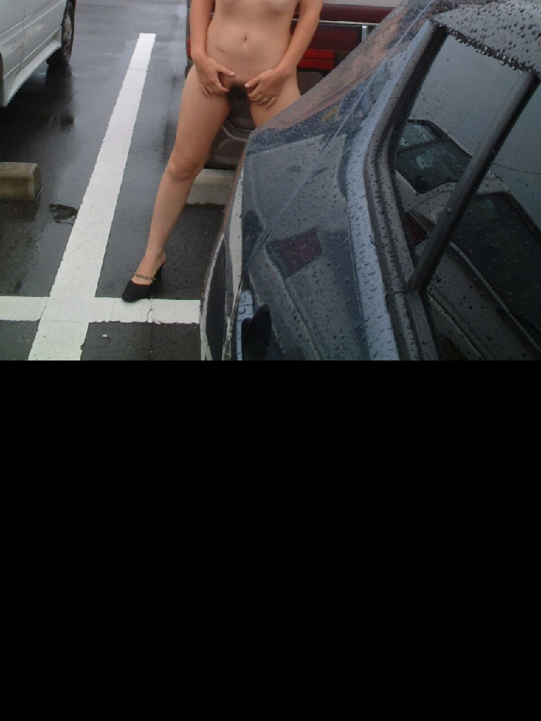 Bild 75042 von Schambereich in Kategorie Public Nude