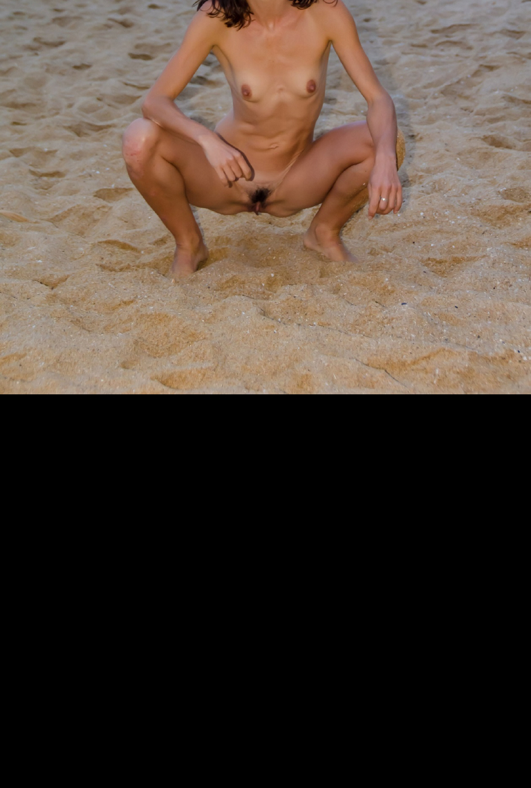 Bild 76618 von Schambereich in Kategorie Public Nude