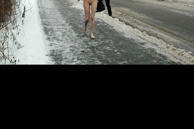 Bild 78378 von Schambereich in Kategorie Public Nude