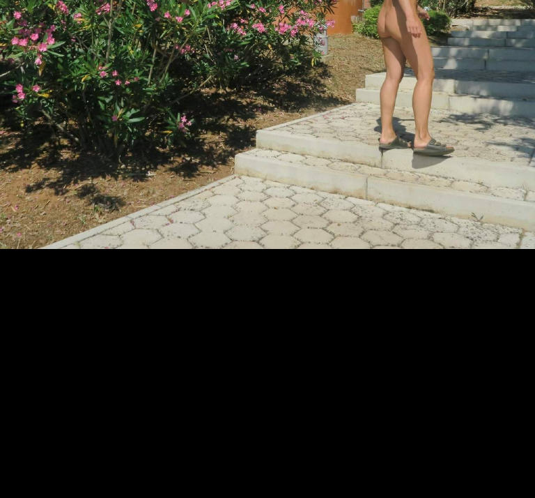 Bild 75550 von Schambereich in Kategorie Public Nude