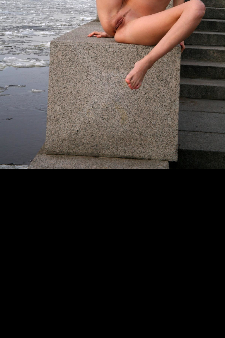 Bild 75089 von Schambereich in Kategorie Public Nude