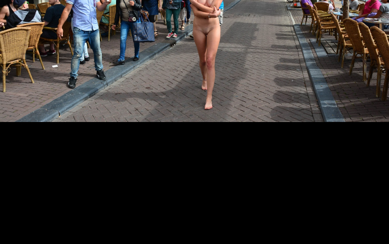 Bild 77563 von Schambereich in Kategorie Public Nude