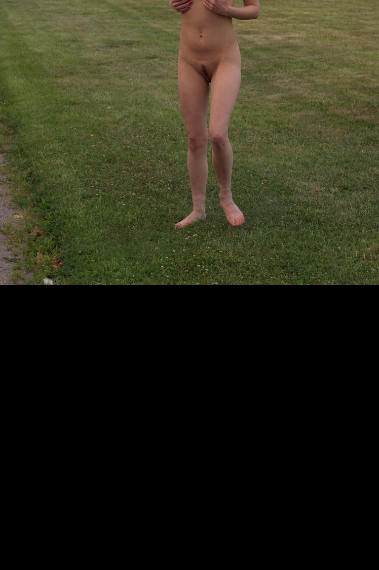 Bild 76526 von Schambereich in Kategorie Public Nude