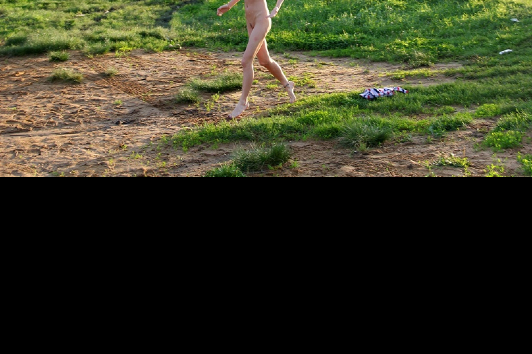 Bild 78598 von Schambereich in Kategorie Public Nude