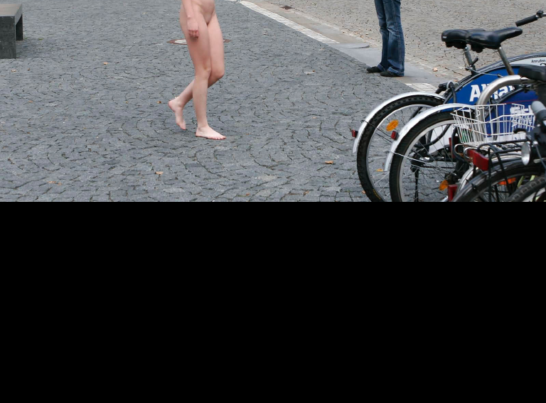 Bild 78573 von Schambereich in Kategorie Public Nude