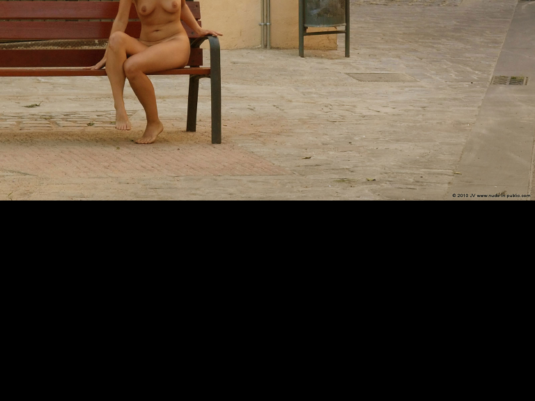 Bild 83256 von Schambereich in Kategorie Public Nude