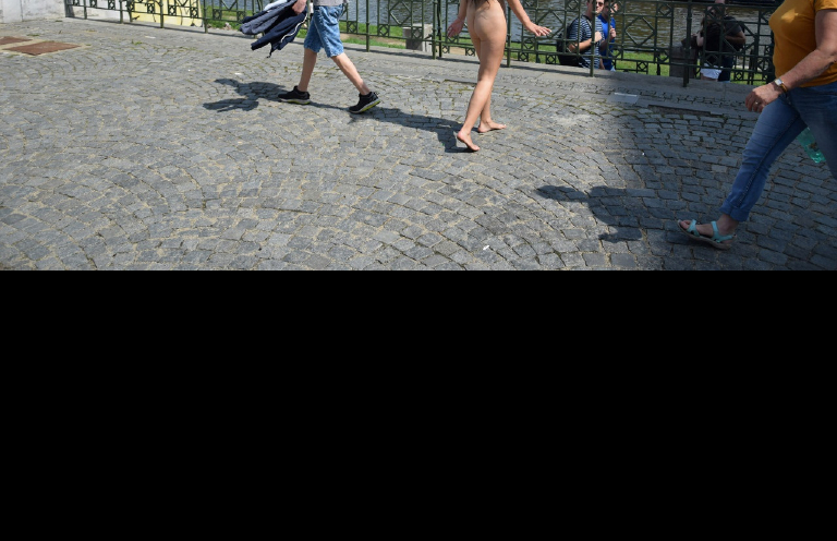 Bild 81373 von Schambereich in Kategorie Public Nude