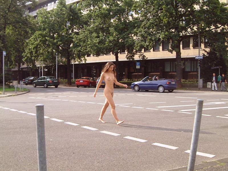 Bild 71559 von Schambereich in Kategorie Public Nude