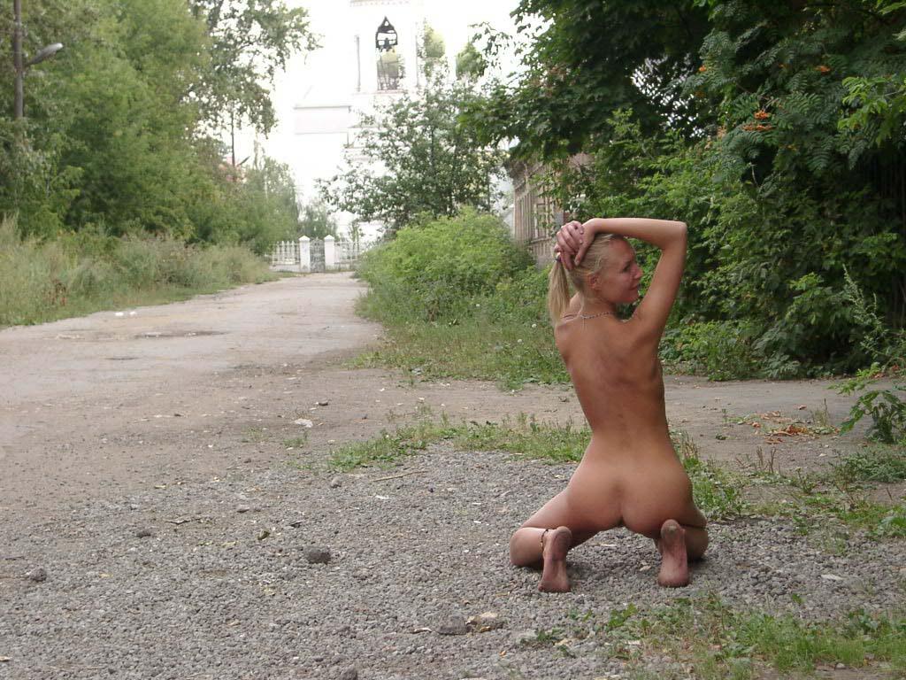 Bild 76127 von Schambereich in Kategorie Public Nude
