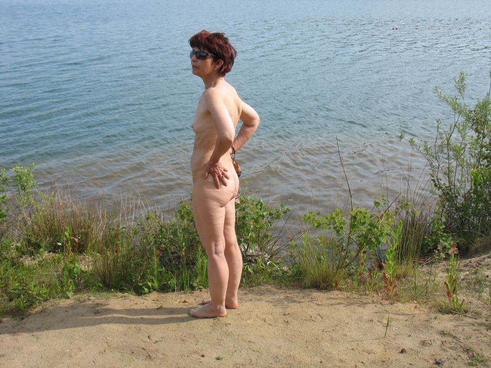Bild 67266 von Schambereich in Kategorie Public Nude