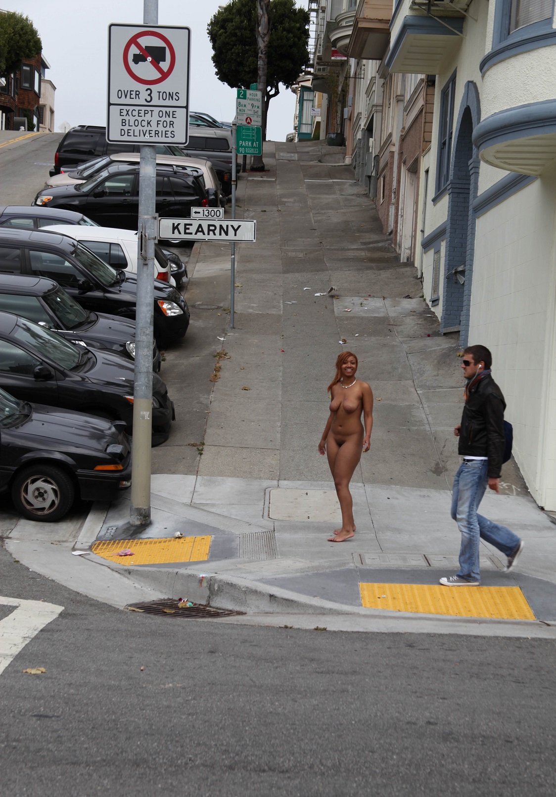Bild 76795 von Schambereich in Kategorie Public Nude