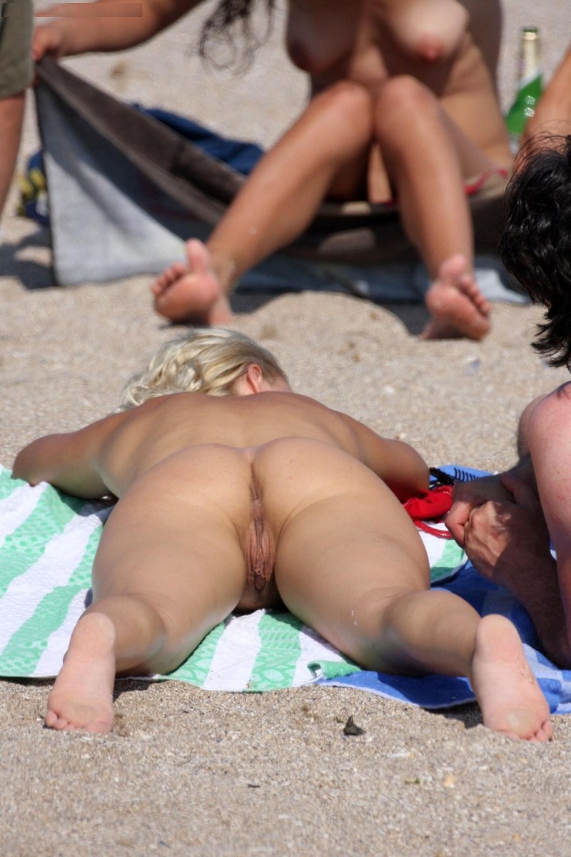 Bild 62608 von Schambereich in Kategorie Public Nude