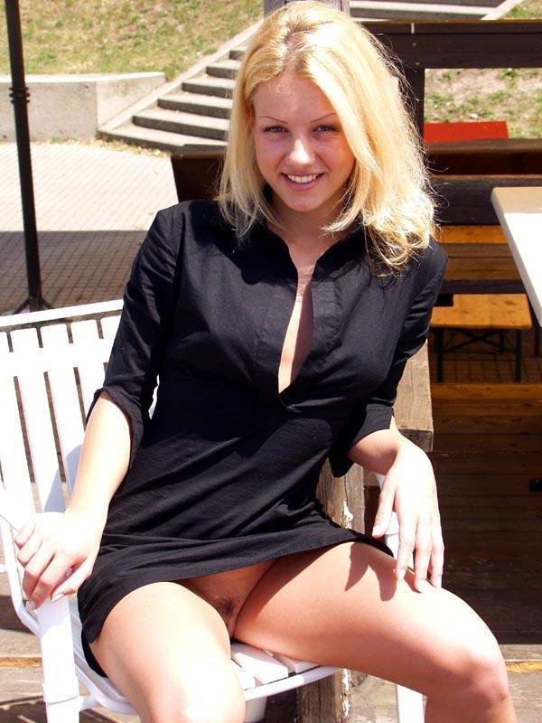 Bild 27349 von Schambereich in Kategorie Public Nude