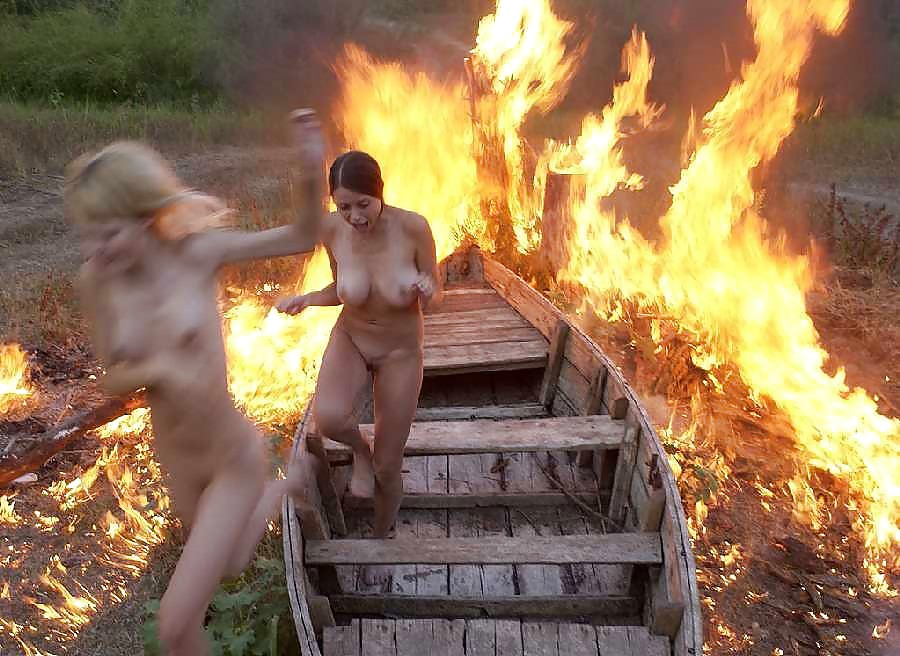 Bild 56855 von hannybunny2 in Kategorie Public Nude