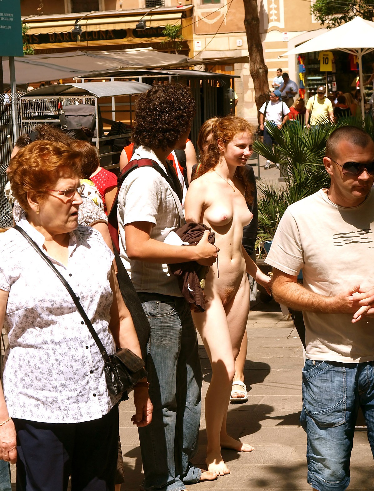 Bild 78208 von Schambereich in Kategorie Public Nude